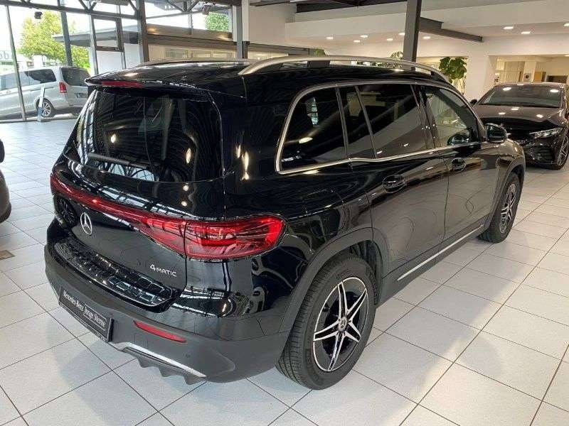 Mercedes-Benz EQB