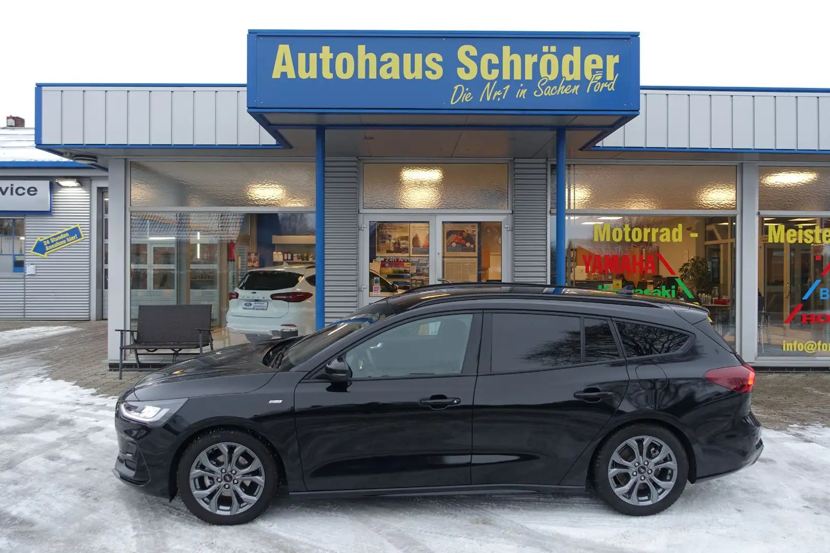 Ford Focus Turnier ST-Line / Automatik Noir - 1