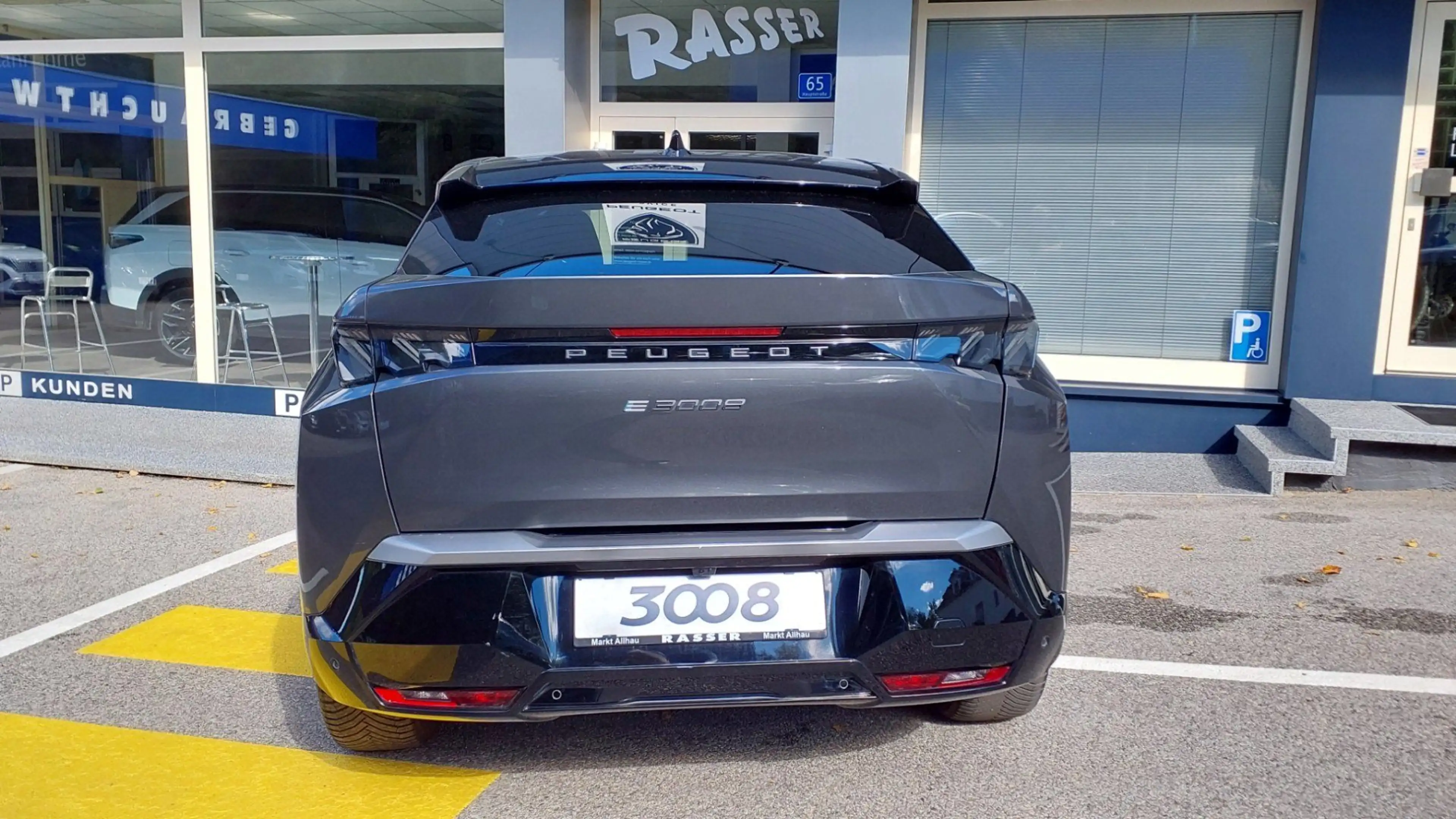Peugeot 3008 Elektromotor 210 GT — photo 9