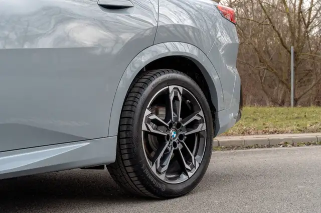 BMW X2 view 10