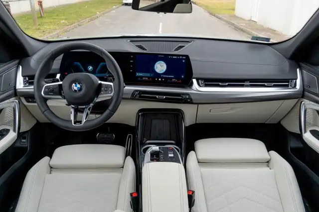 BMW X2 view 14