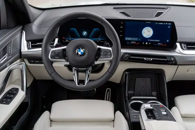 BMW X2 view 13