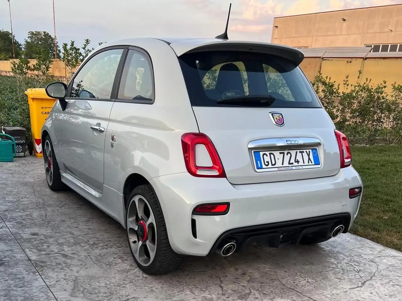 Abarth 595 2021
