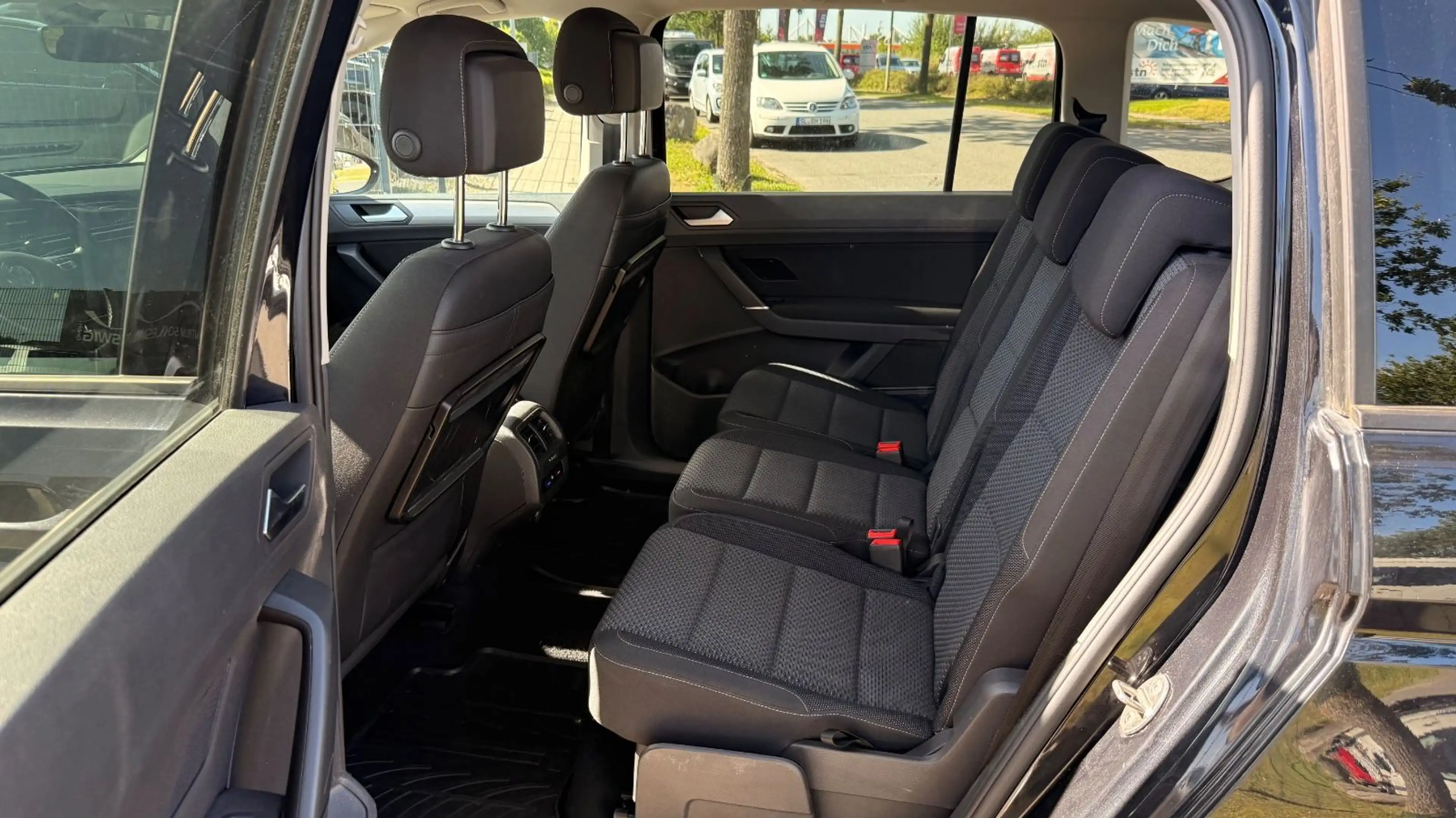 Volkswagen Touran 2.0 TDI Allstar Comfortline BMT Standhzg. — photo 11