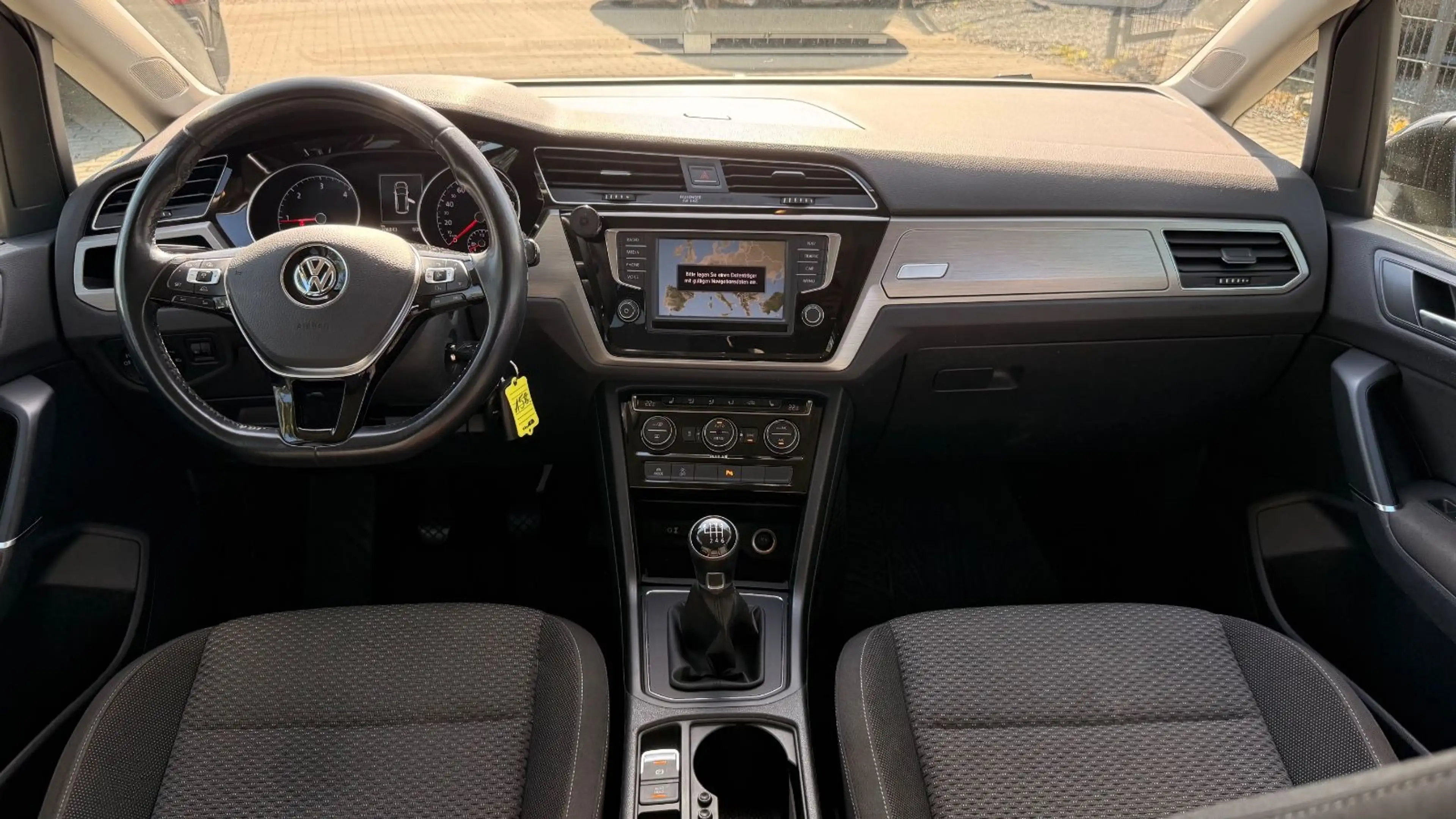 Volkswagen Touran 2.0 TDI Allstar Comfortline BMT Standhzg. — photo 8