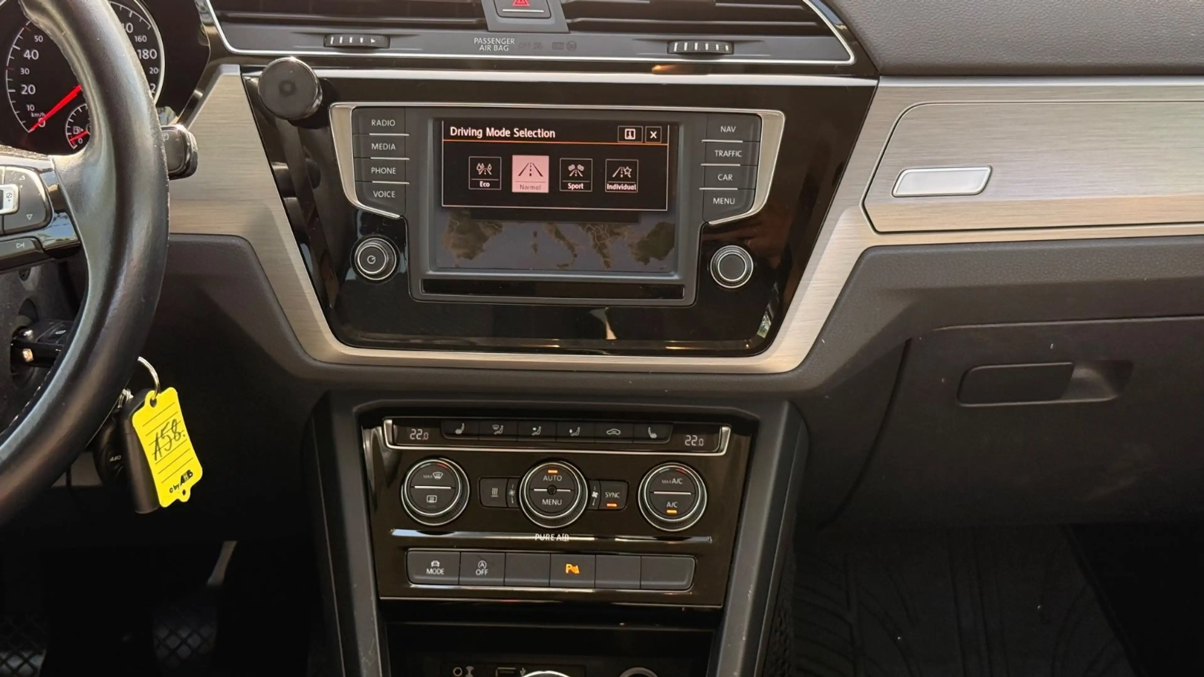 Volkswagen Touran 2.0 TDI Allstar Comfortline BMT Standhzg. — photo 9
