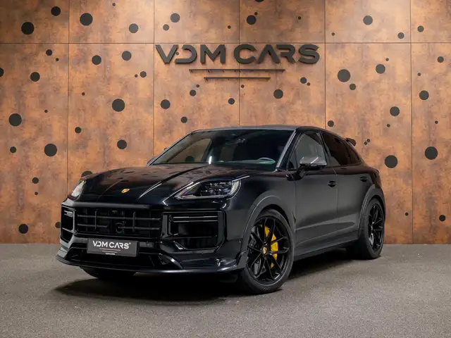2025 Porsche Cayenne in Black for sale