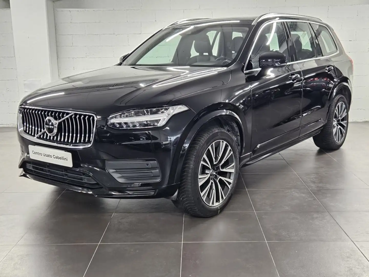 Volvo XC90 B5 (d) AWD Geartronic Business Plus Schwarz - 1