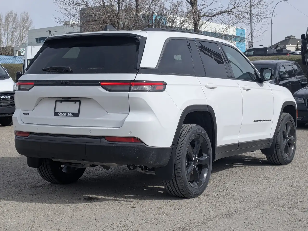 Jeep Grand Cherokee снимка Jeep Grand Cherokee