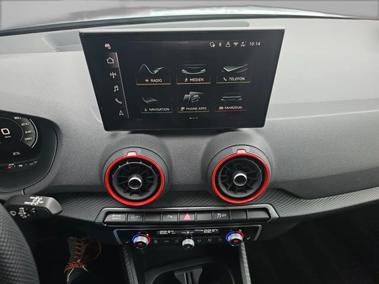 Audi Q2 35 TFSI S line S tronic Navi LED 13