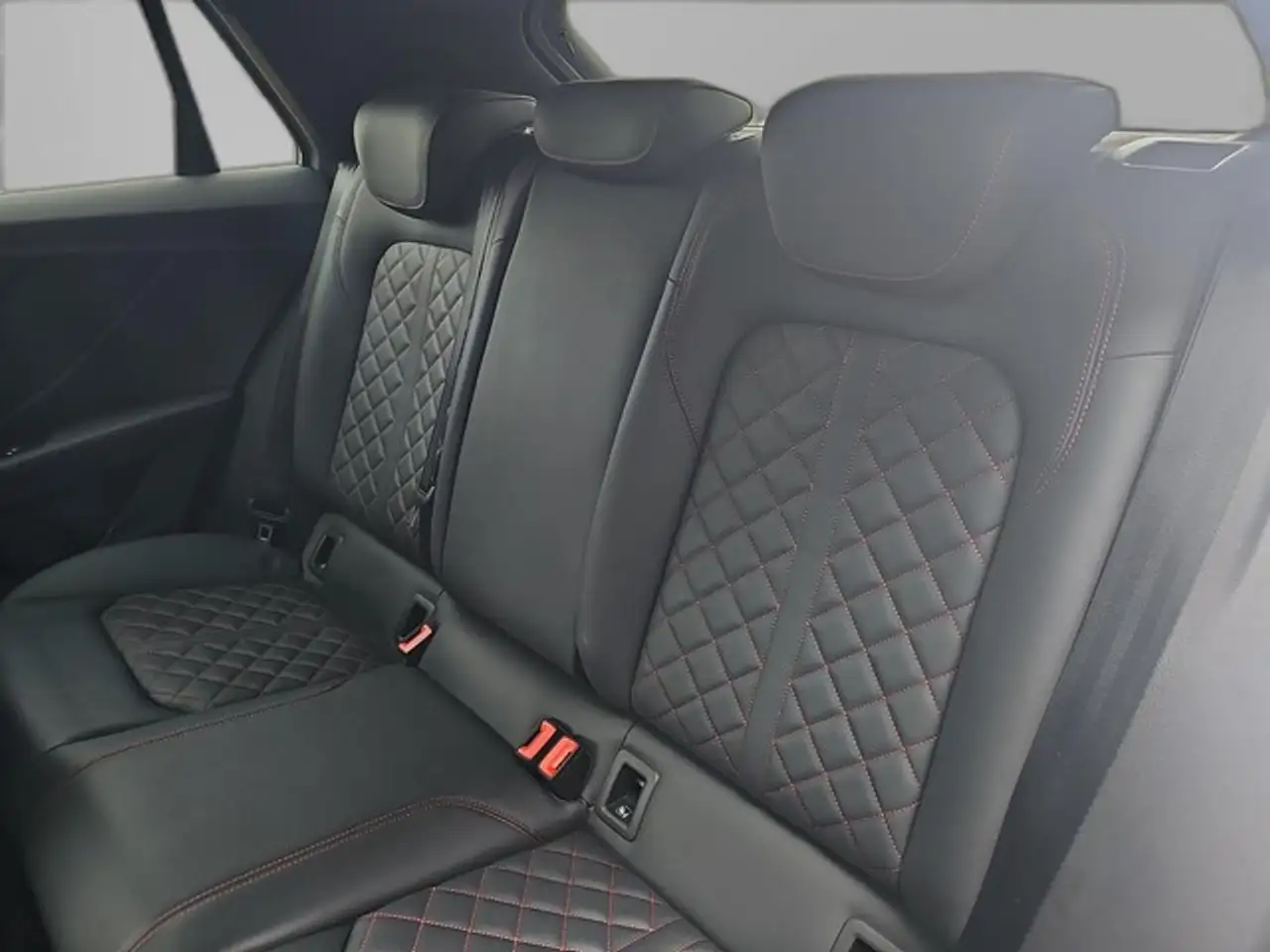 Audi Q2 35 TFSI S line S tronic Navi LED 15