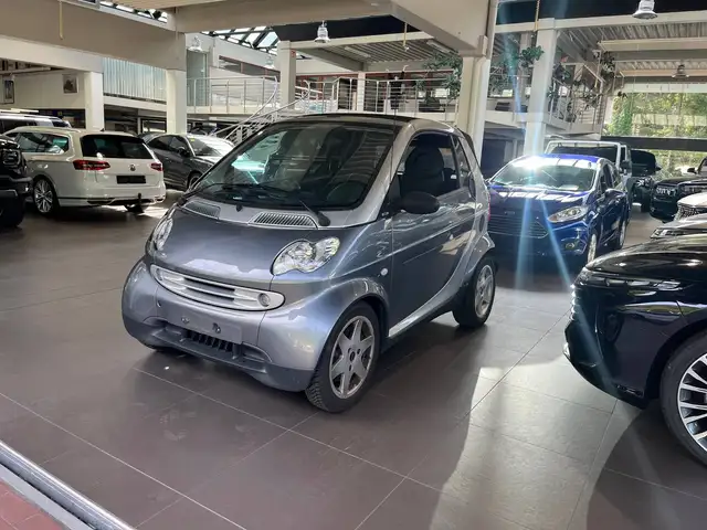 smart city-coupé/city-cabrio smart Unfall voll Fahrbereit wenig gelaufen im Kundenauftrag!!!