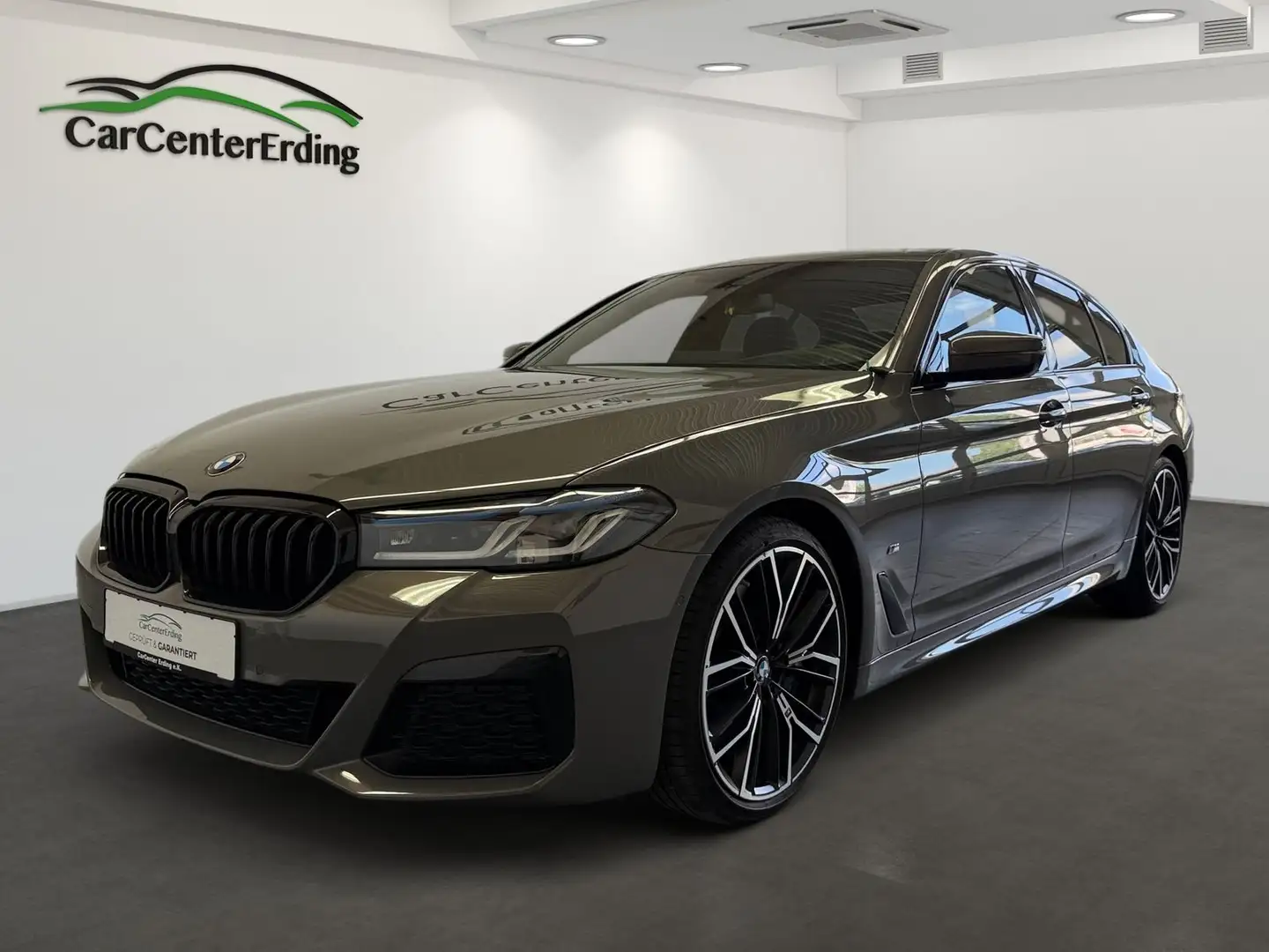 BMW 540 iLim*M Sport*Laser*Navi*Kamera*HUD*Leder*HiFi Gri - 1