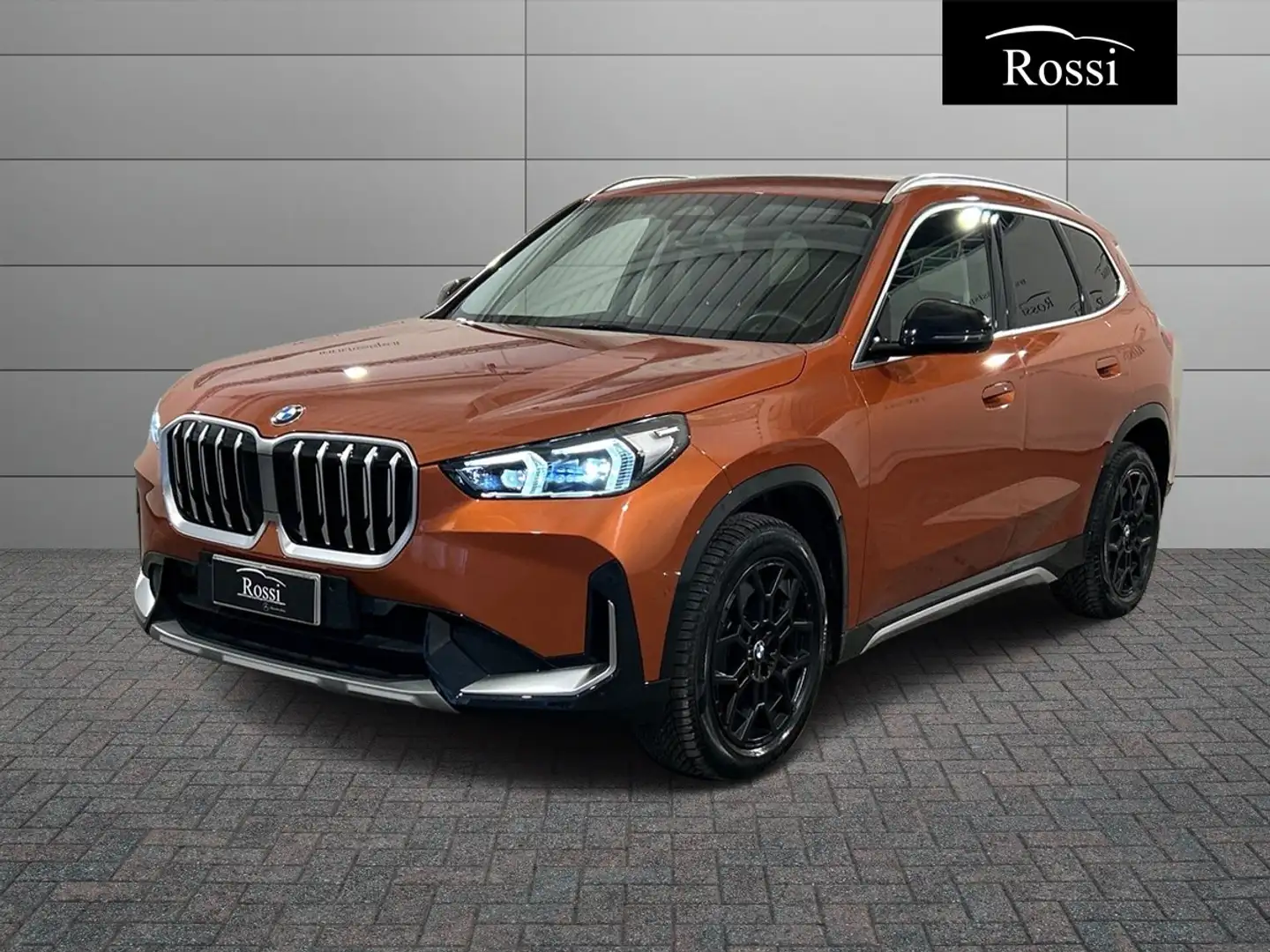 BMW X1 xdrive23d mhev 48V X-Line Edition Balance auto Arancione - 1