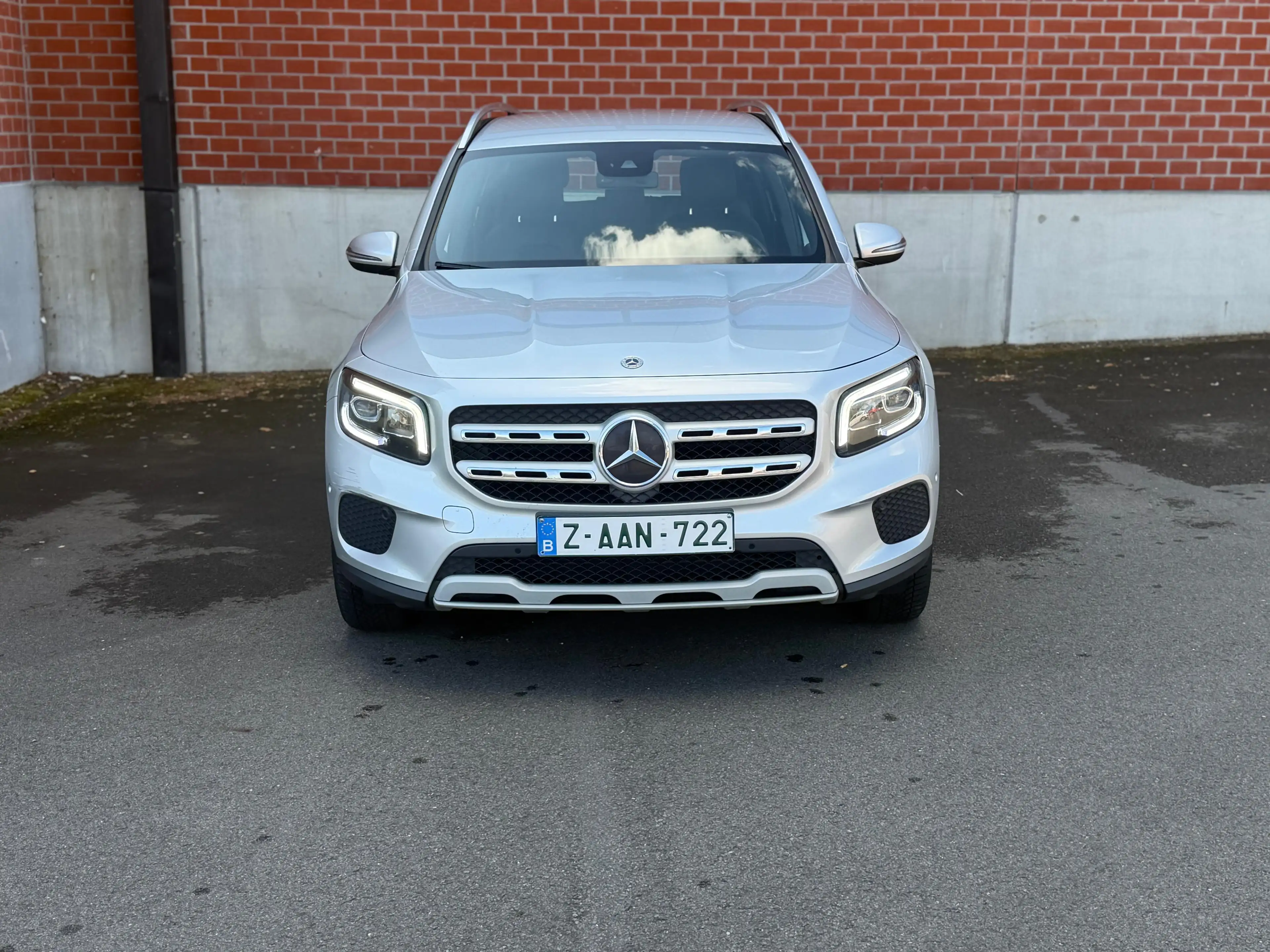 Mercedes-Benz GLB 180 GLB 180 d — photo 11