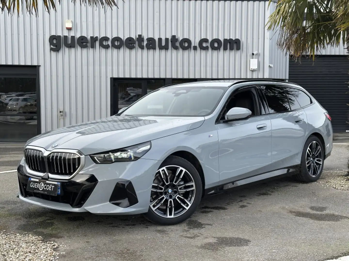 BMW 520 (G61) 520DA 197CH M SPORT Gris - 1