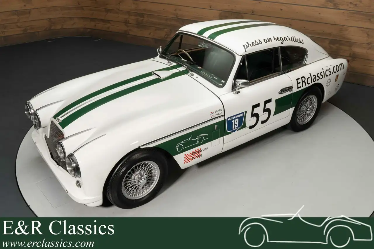 Aston Martin DB2/4 1955
