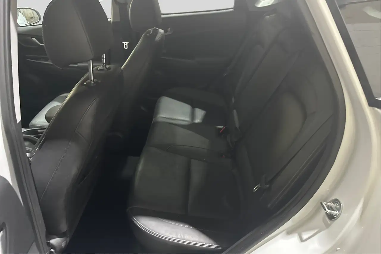Hyundai KONA photo Hyundai KONA