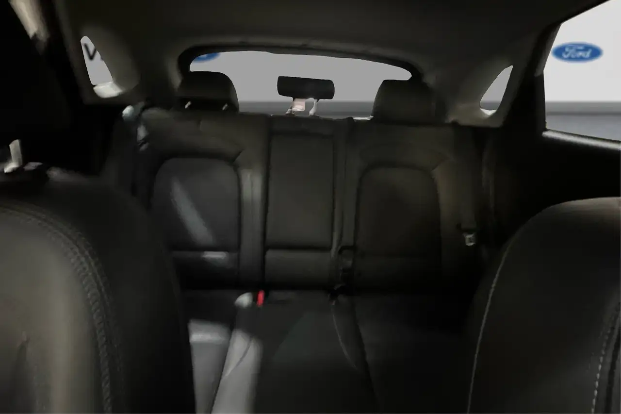 Hyundai KONA photo Hyundai KONA