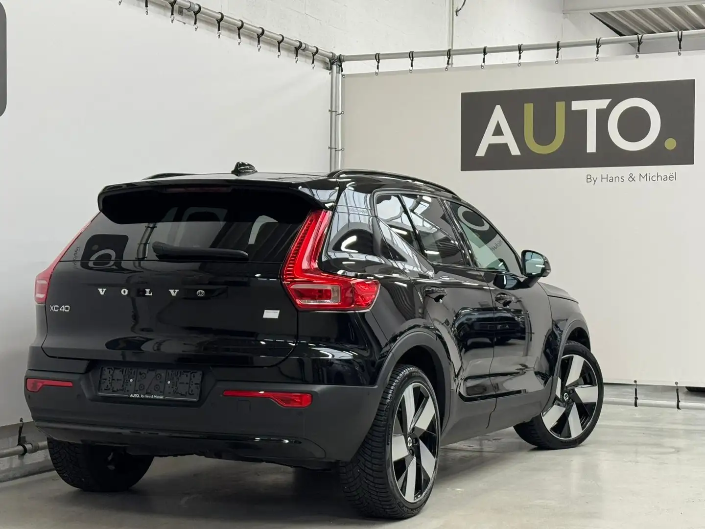 Volvo EX40 EX40 Recharge *PANO*H/K*FULL* Schwarz - 2