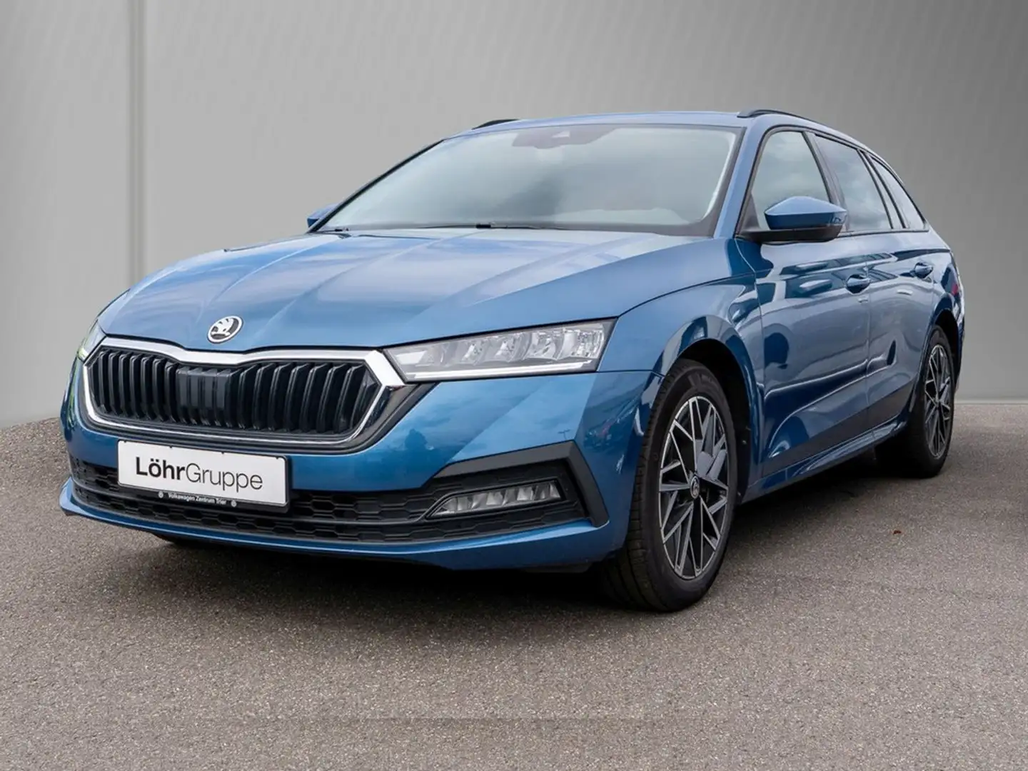 Skoda Octavia Combi 2.0 TDI Ambition Smart Link, LED Bleu - 2