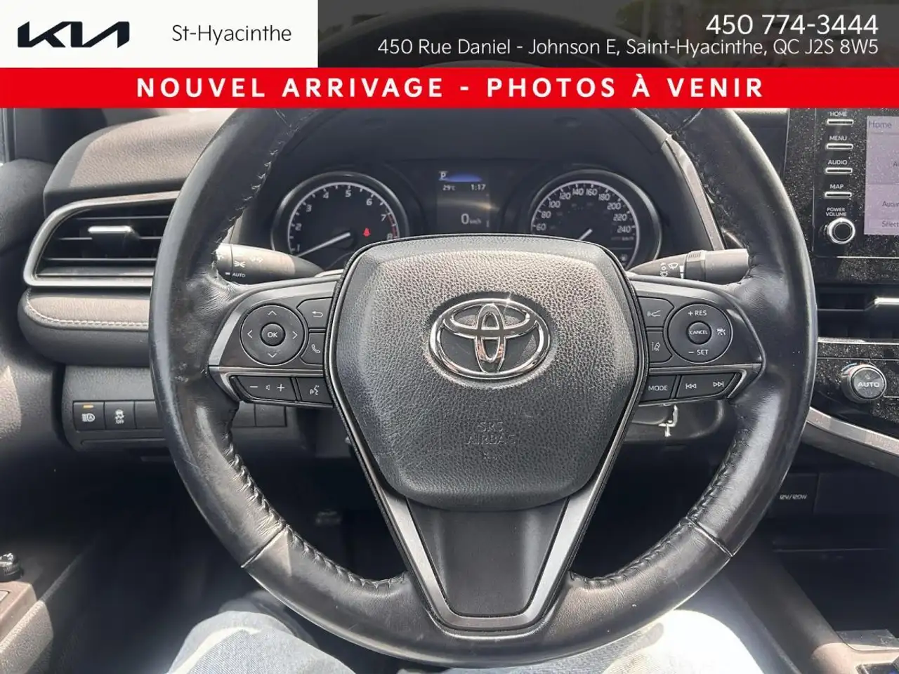 Toyota Camry снимка Toyota Camry