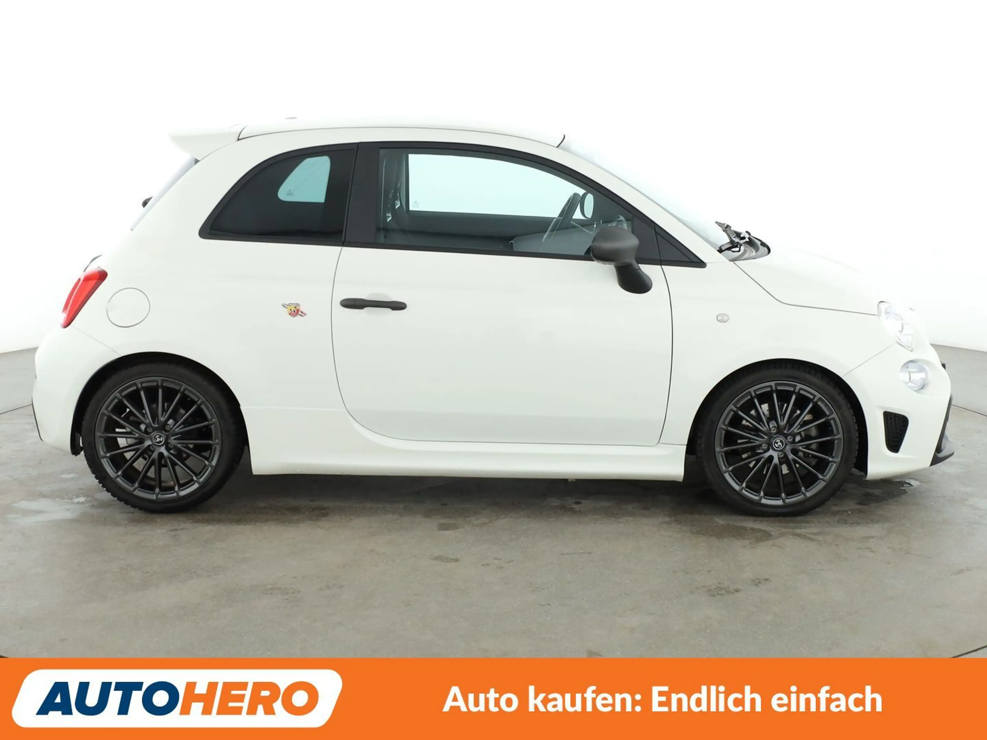 Abarth 595 1.4 Turbo*PDC*ALU*KLIMA*DAB*TOUCH* — photo 7