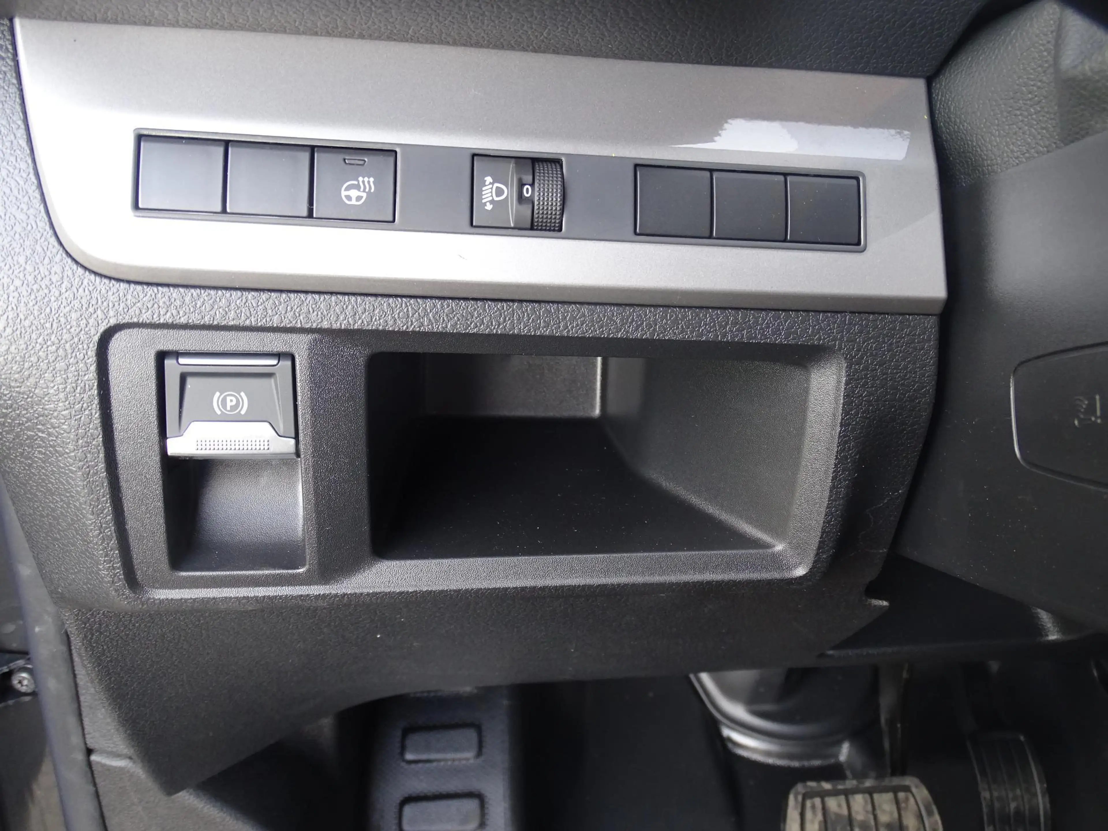 Opel Vivaro 2.2 Turbo 180 S/S AT8 DC L3H1 — photo 14