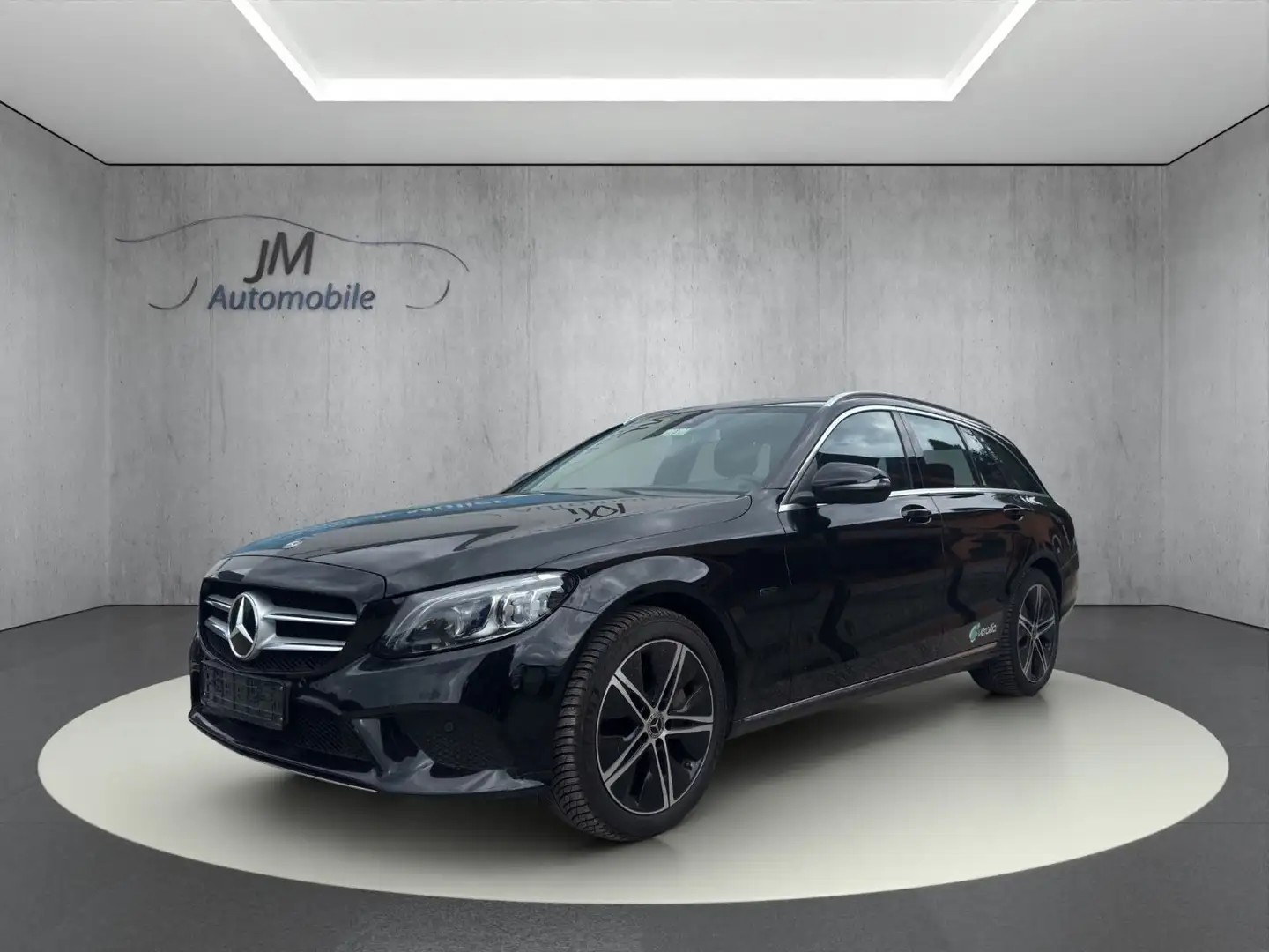 Mercedes-Benz C 300 T de Burmester Avantgarde LED Schwarz - 2