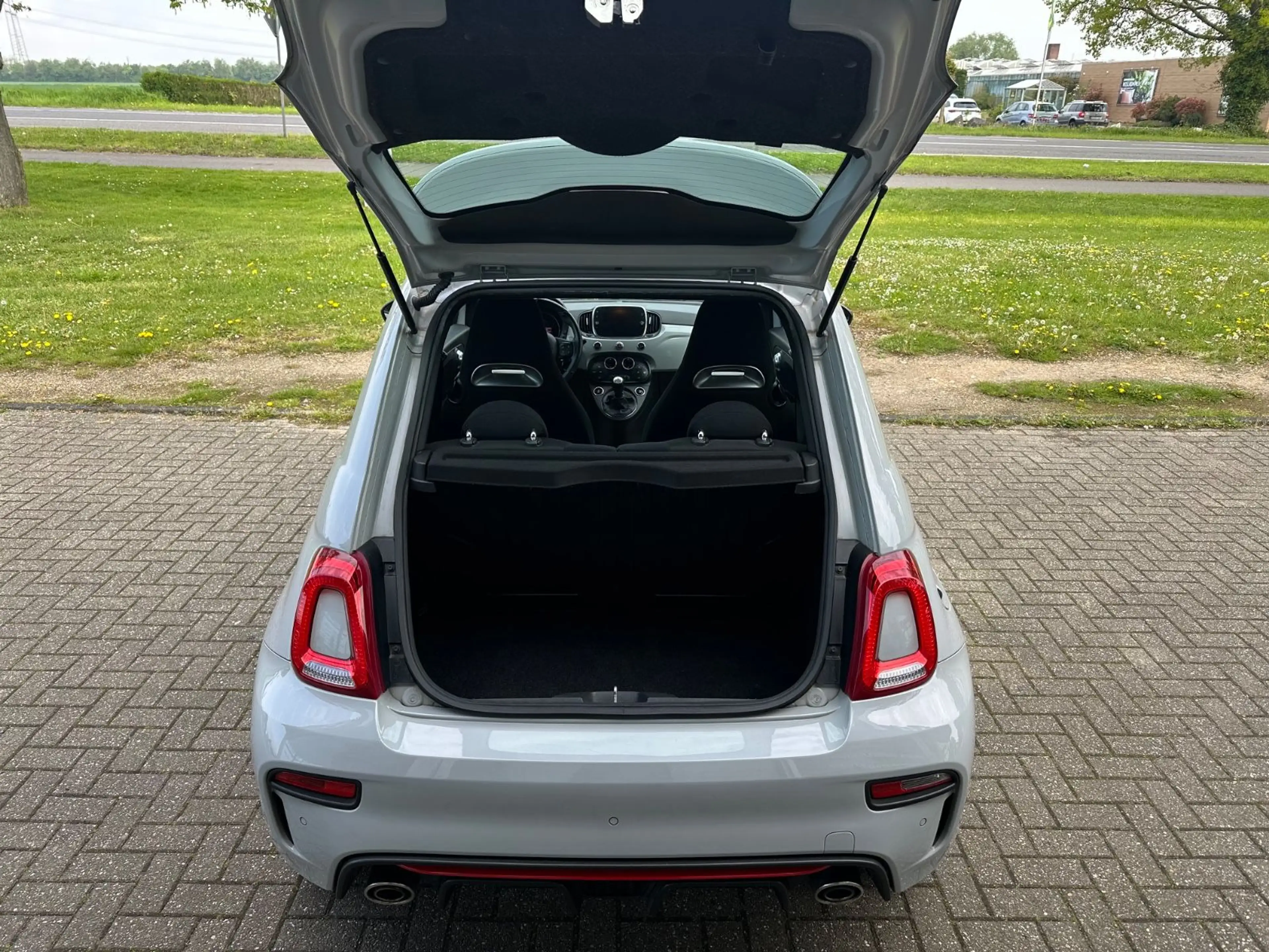 Abarth 500 595*NAVI*PDC* — photo 8
