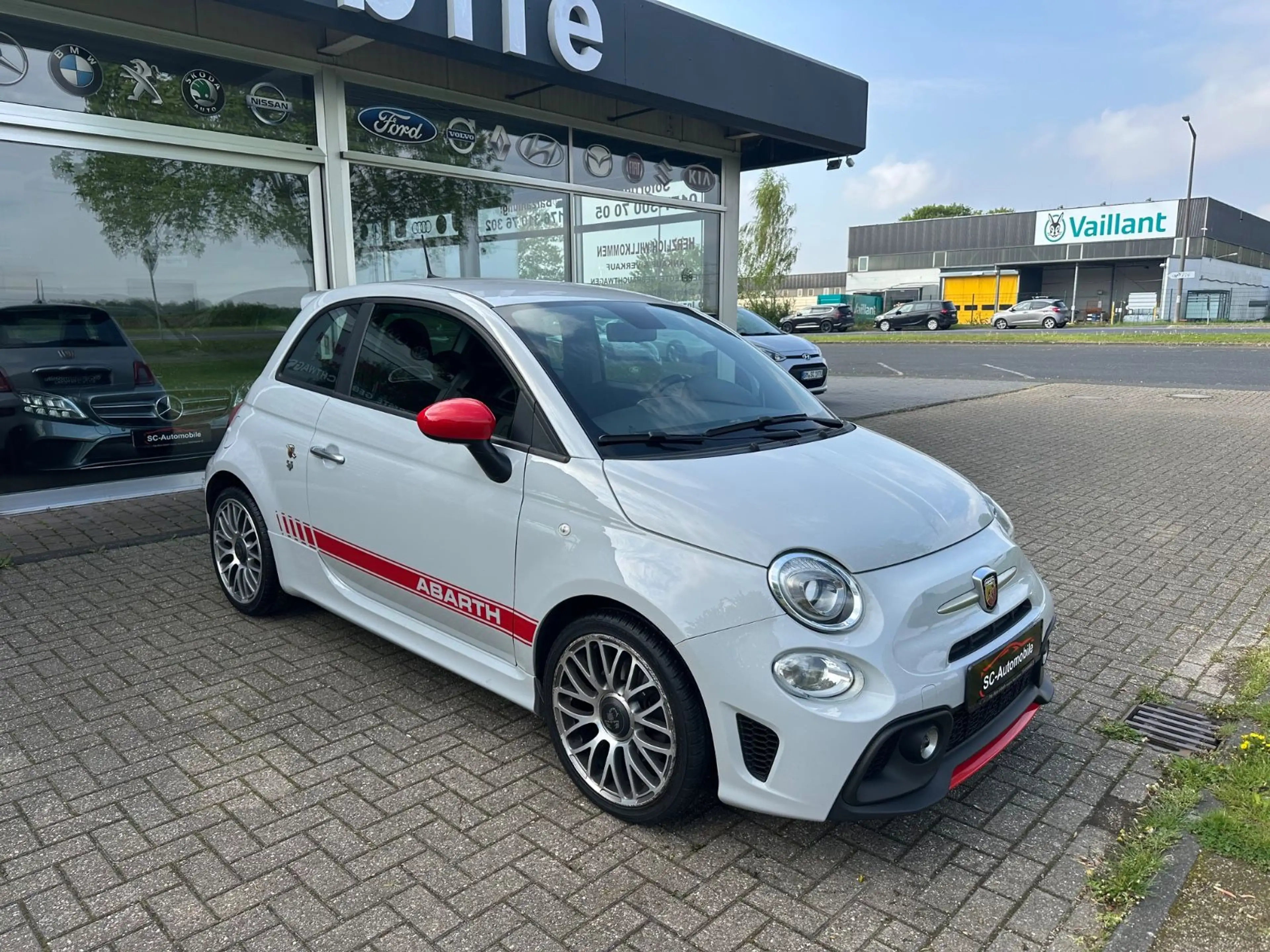 Abarth 500 595*NAVI*PDC* — photo 3