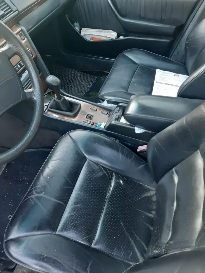 Mercedes-Benz W 114/115 Strich-Acht - 2
