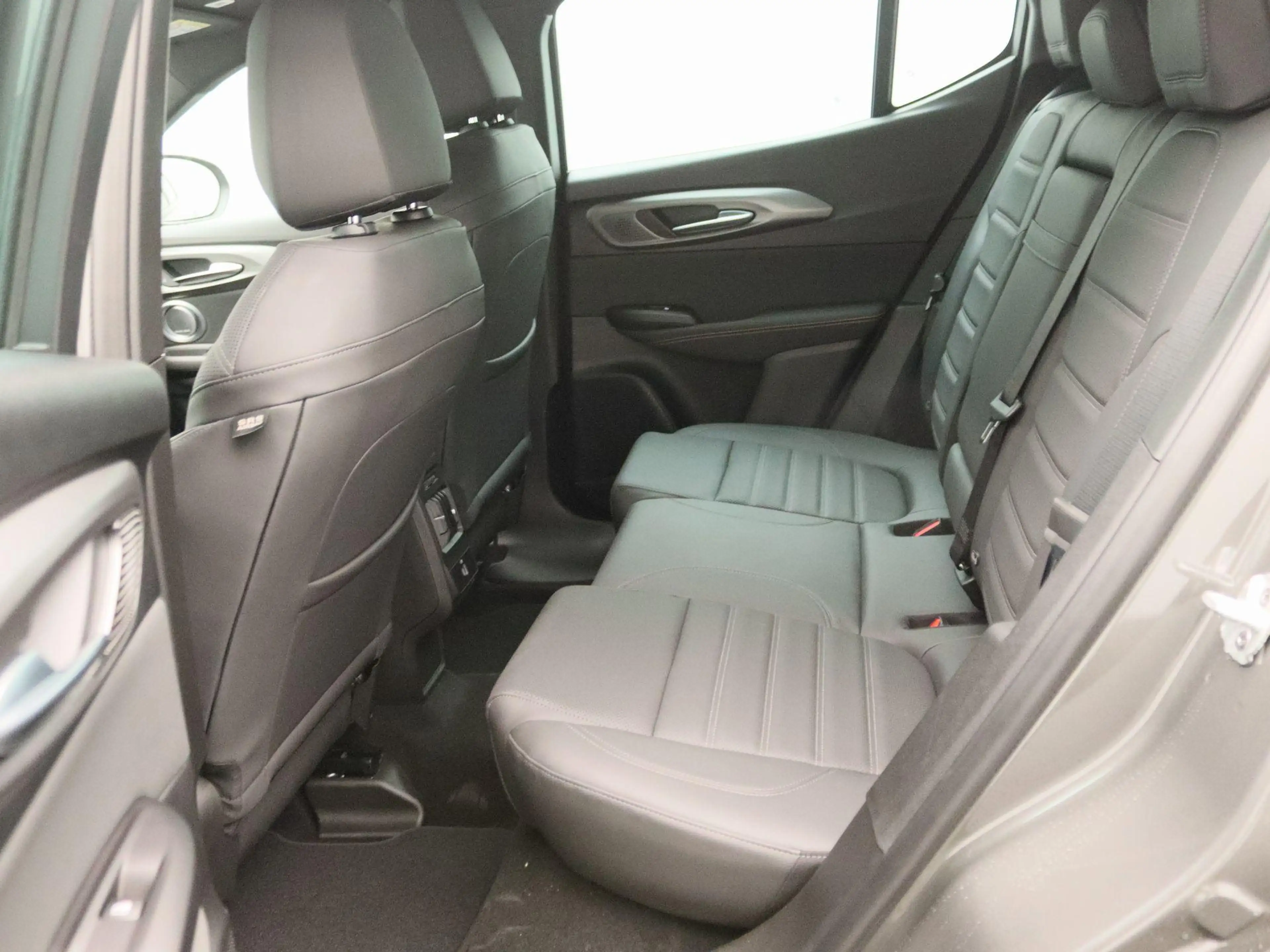 Alfa Romeo Tonale 1.3 Ibrida Plug-In Q4 Sport Speciale | Panorama da — photo 14