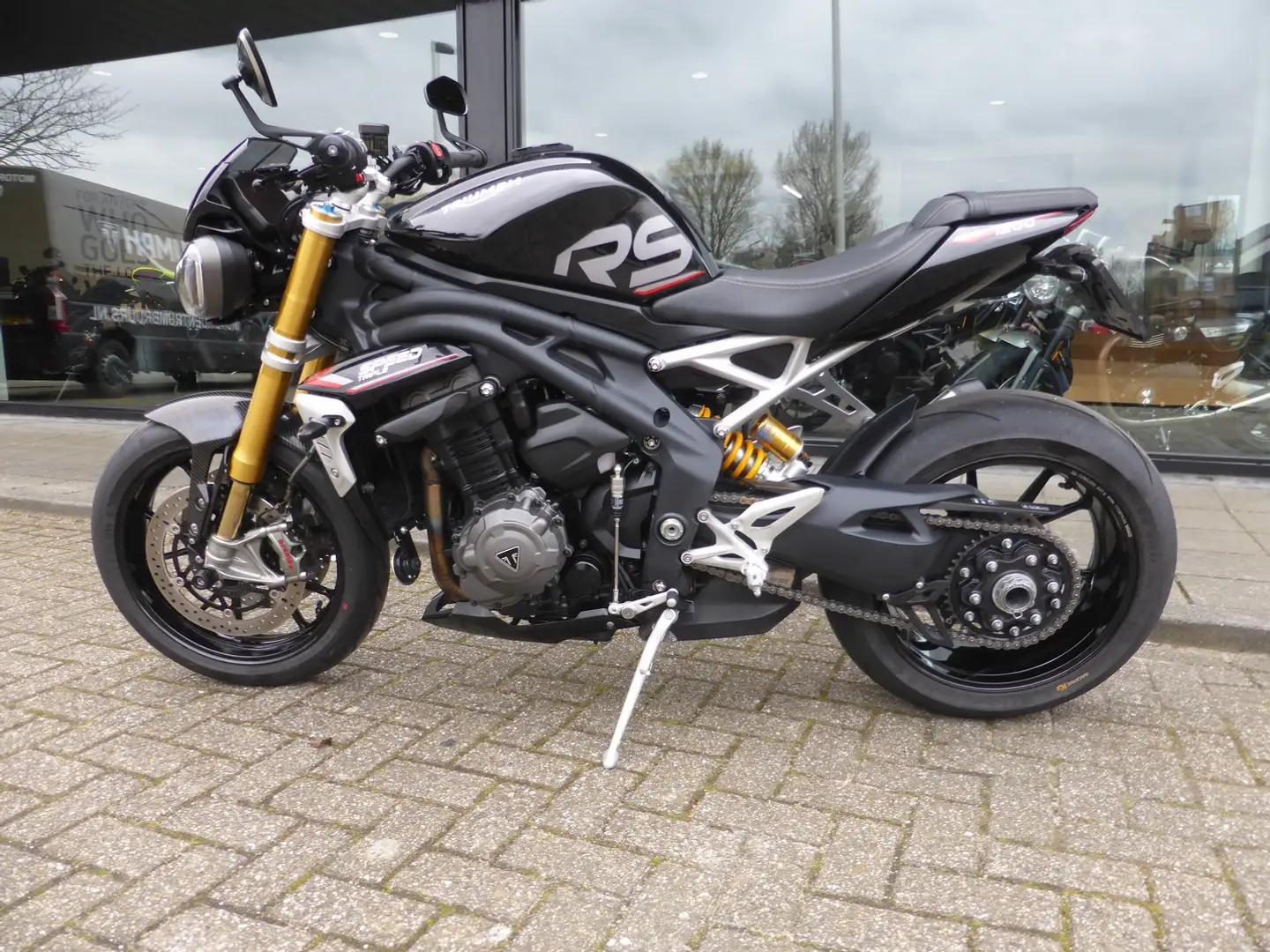 Triumph Speed Triple 1200 RS Eerste eigenaar, nieuw geleverd. Zwart - 2