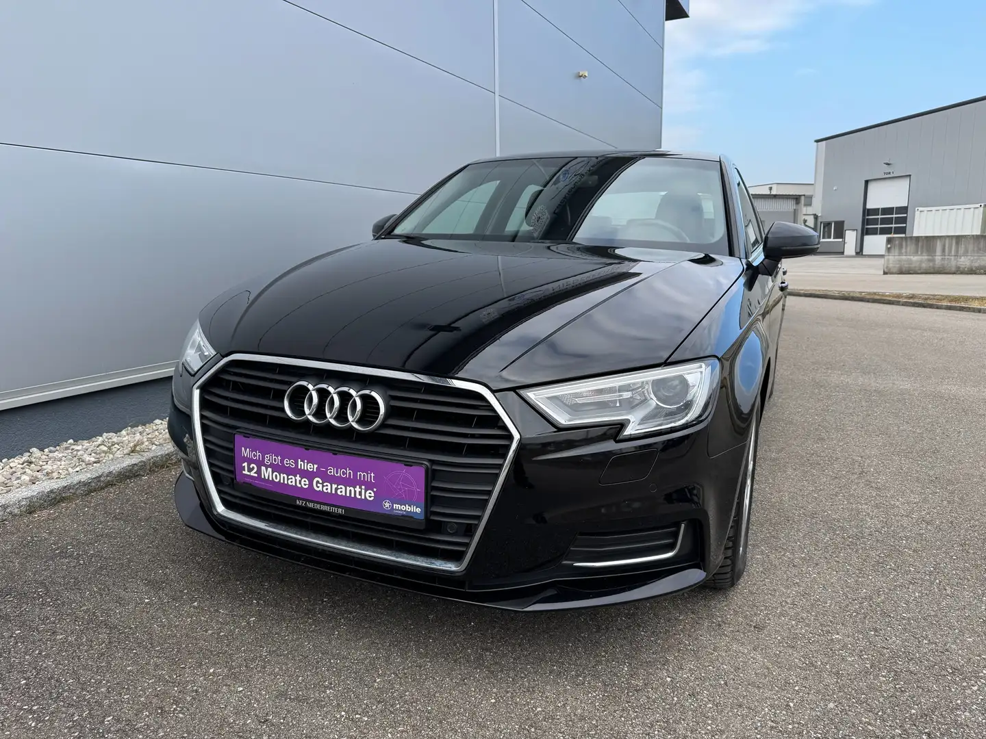 Audi A3 SB 1,6 TDI S-tronic intense *GARANTIE*PICKERL NEU* Noir - 2