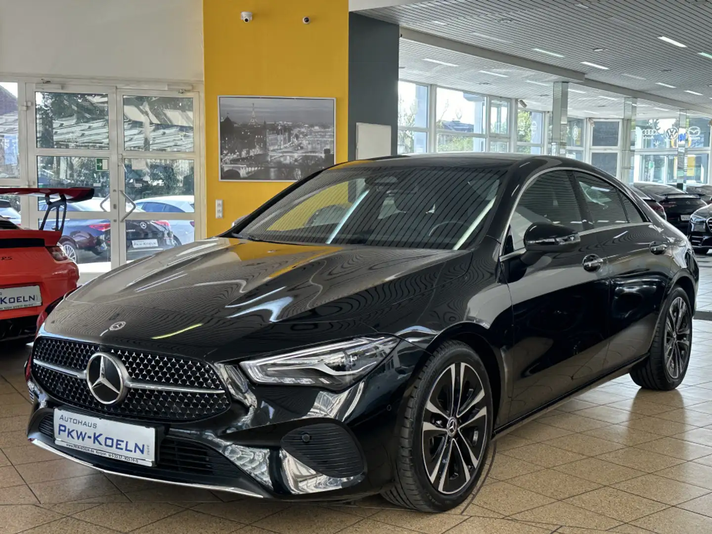 Mercedes-Benz CLA 180 d *NAVi*LED*KAMERA*KEY GO*SPuR*LEDER* Schwarz - 1