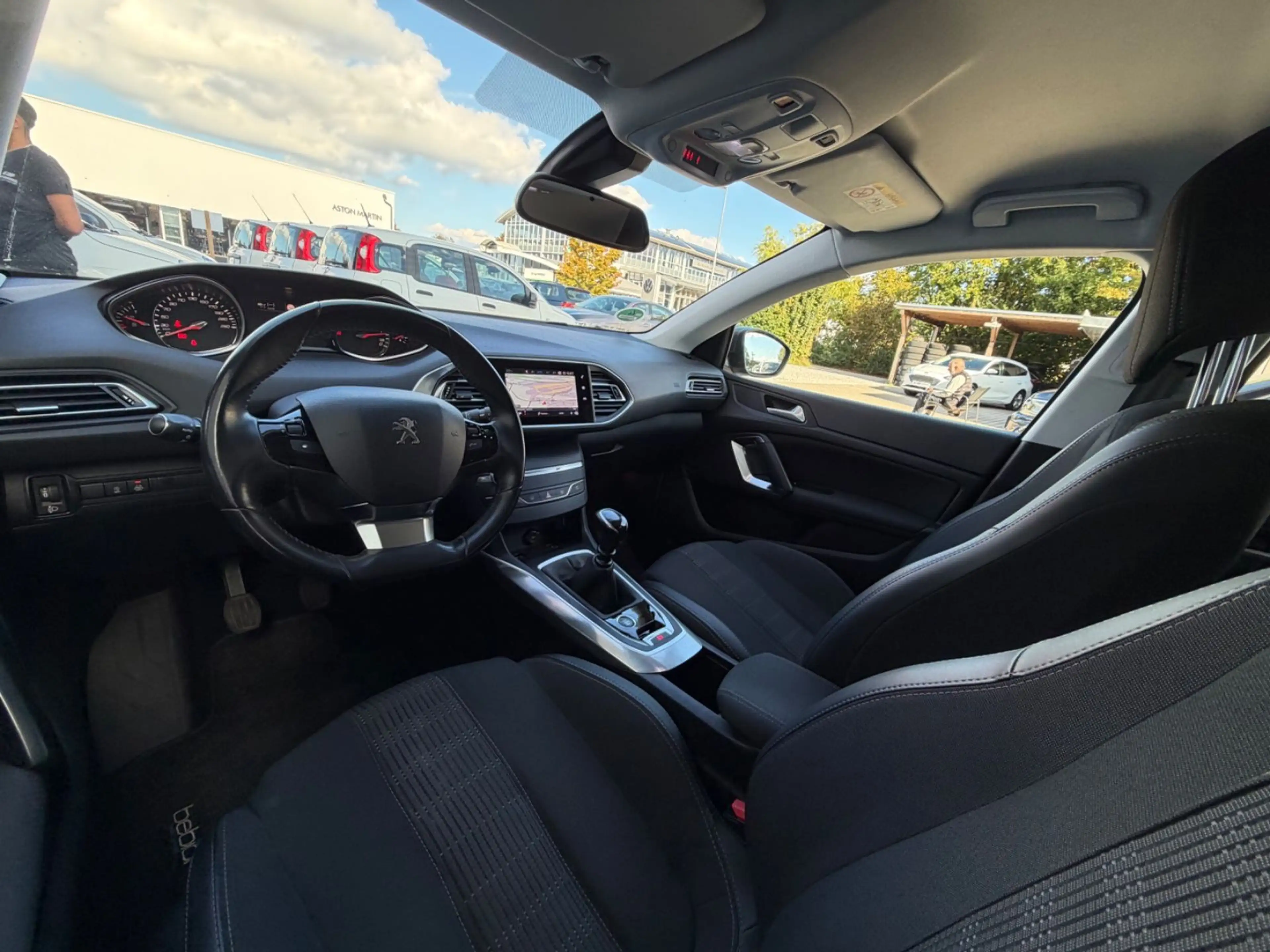 Peugeot 308 SW 1.5 HDi Allure Pack/1.Hand/Kamera/AHK/ACC — photo 11