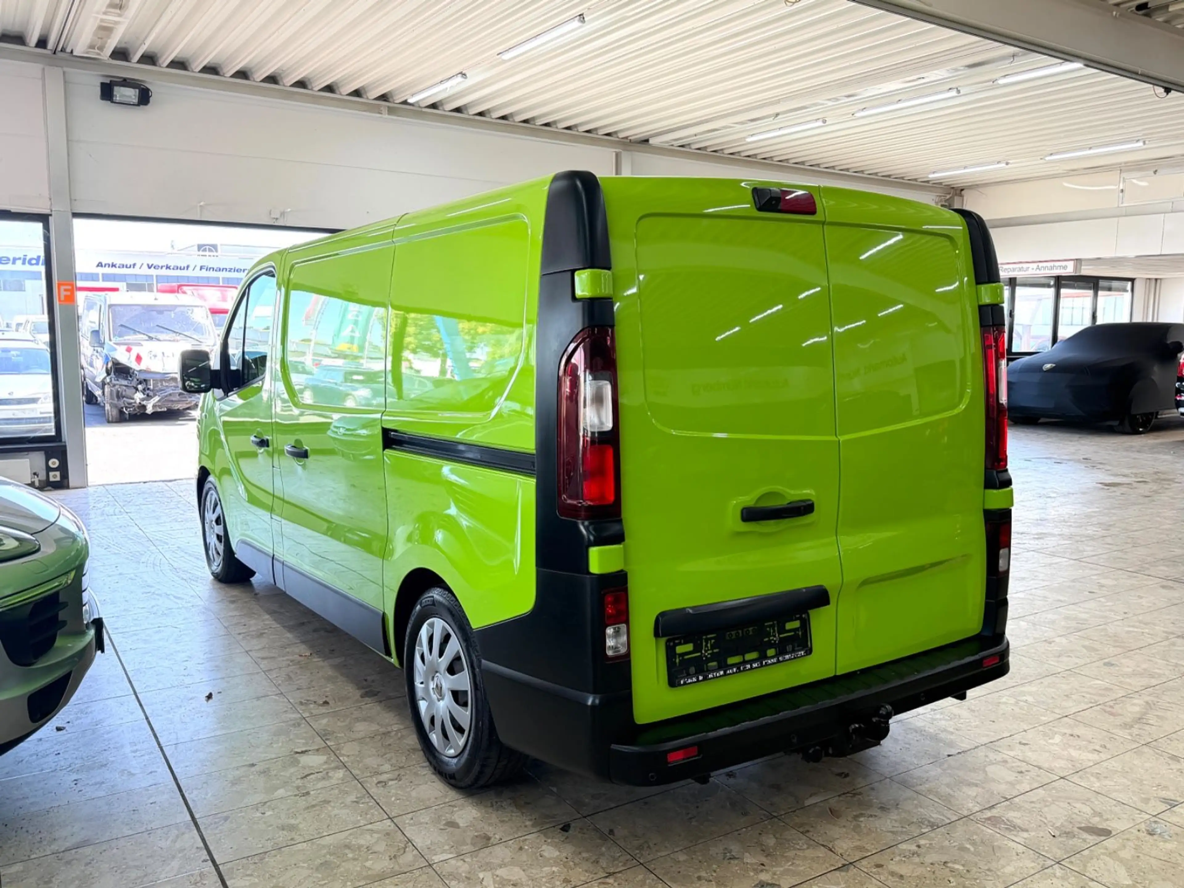 Renault Trafic 1,6 L1H1 Top Zustand Klima Navi AHK — photo 4