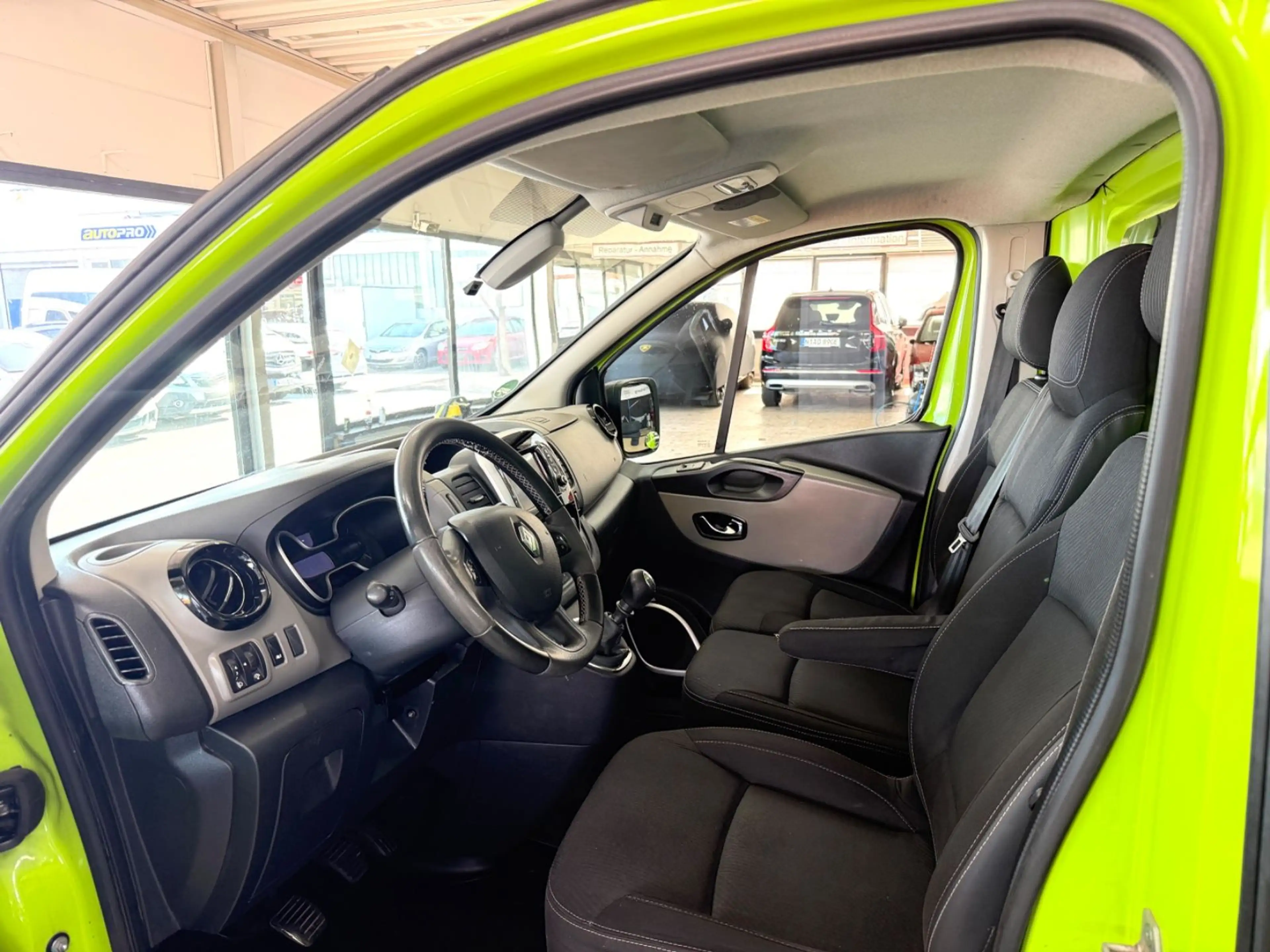 Renault Trafic 1,6 L1H1 Top Zustand Klima Navi AHK — photo 7