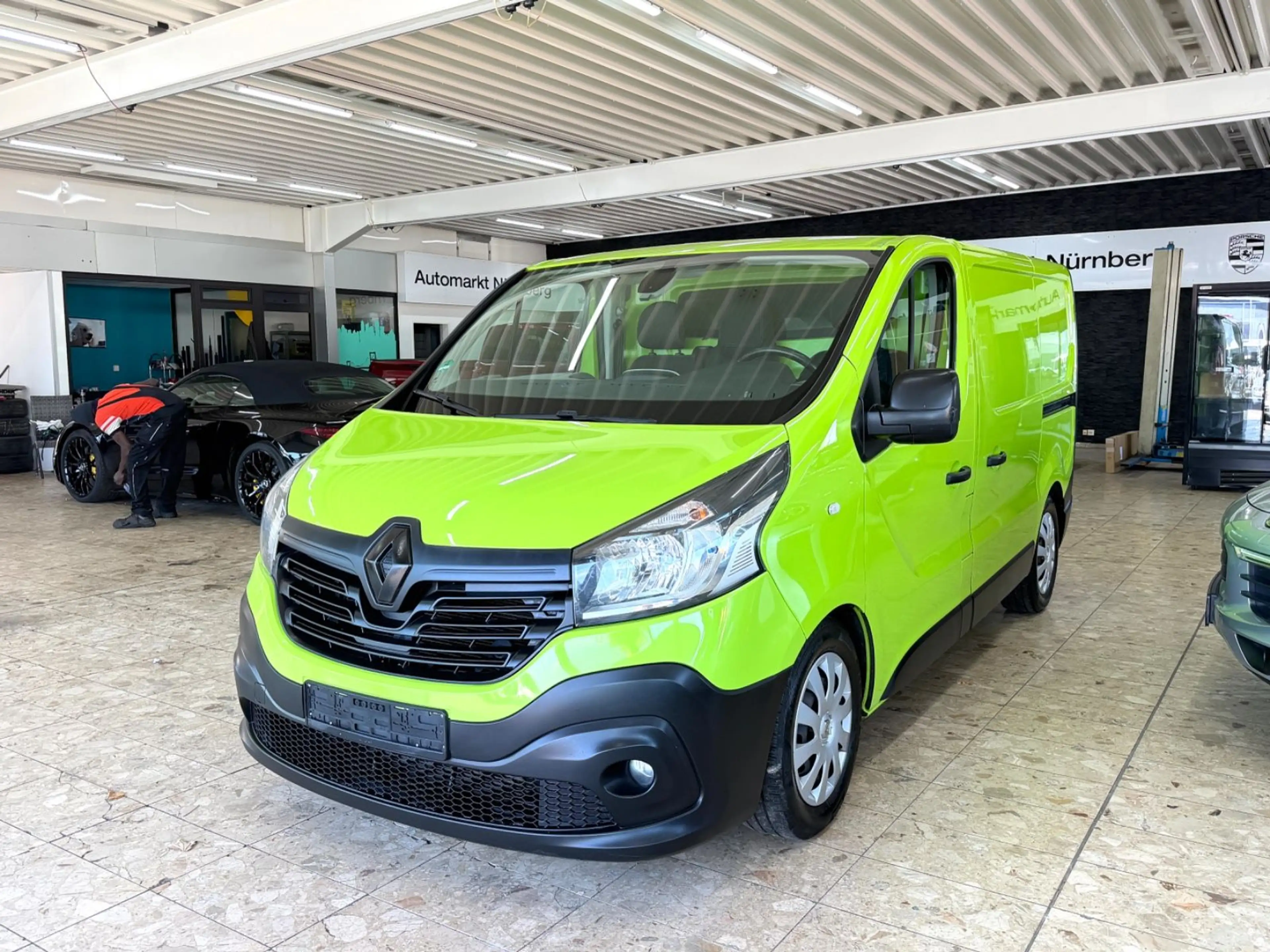 Renault Trafic 1,6 L1H1 Top Zustand Klima Navi AHK