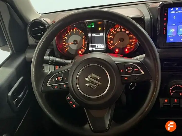 Suzuki Jimny 2024, foto 11