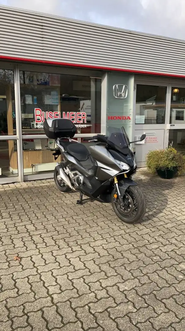 Honda Forza 750 DCT Topcase - 1