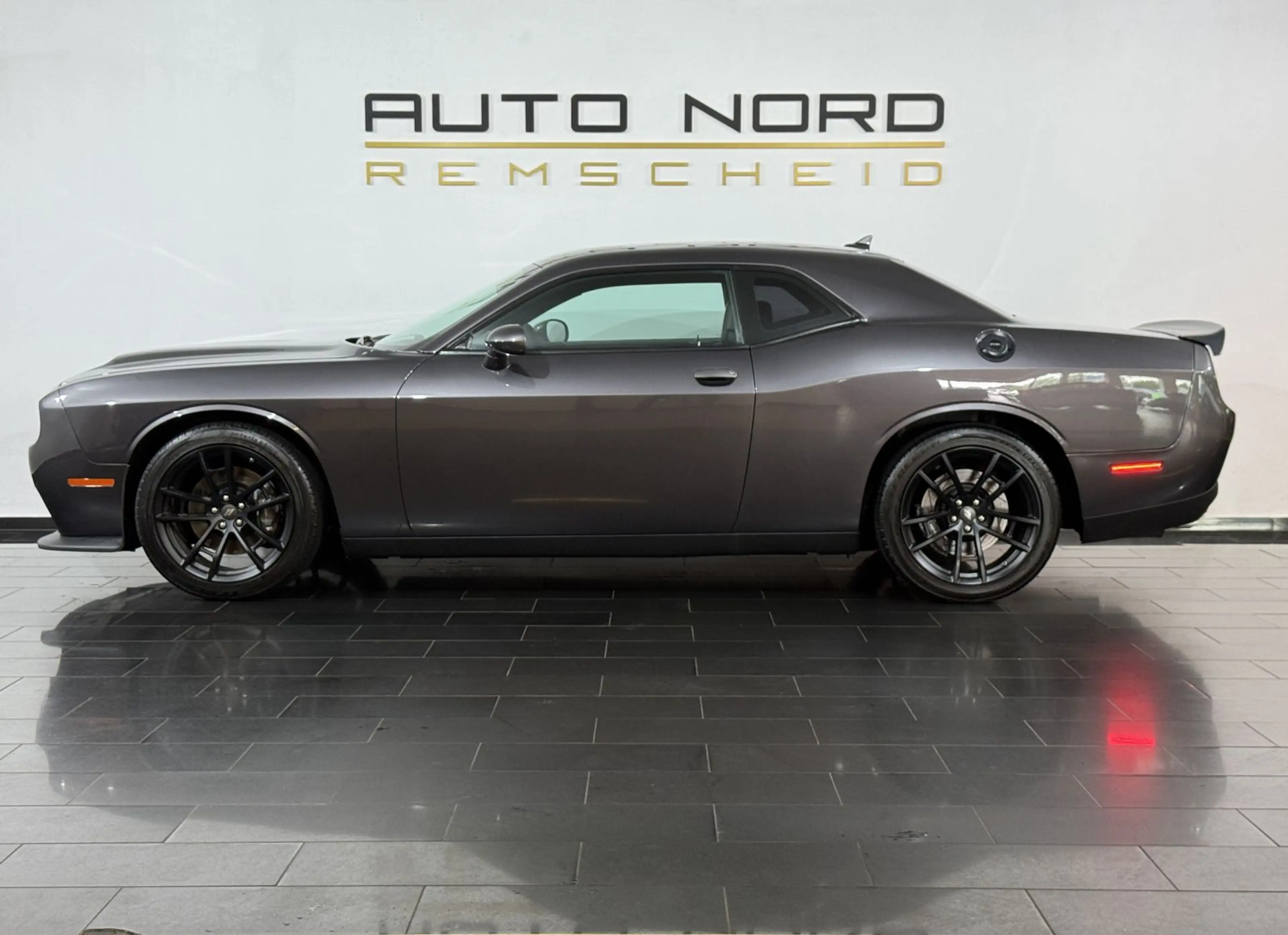 Dodge Challenger 6.4 Hemi 1320 *Kamera*Alpine*CarPlay* — photo 12