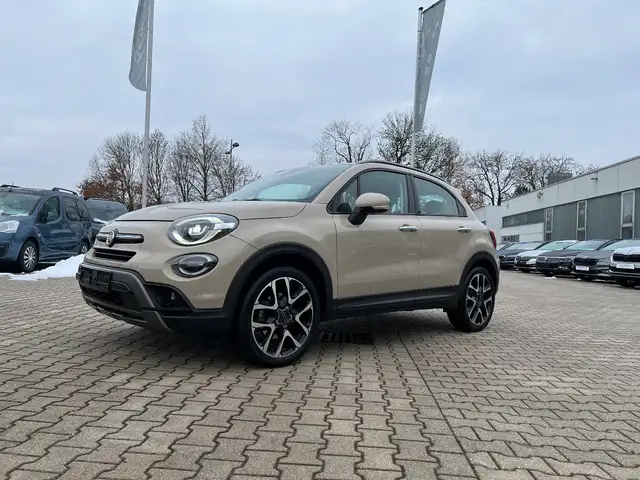 Fiat 500X Cross 1.3 DCT *LED Navi Kamera Sitzh. Alu*