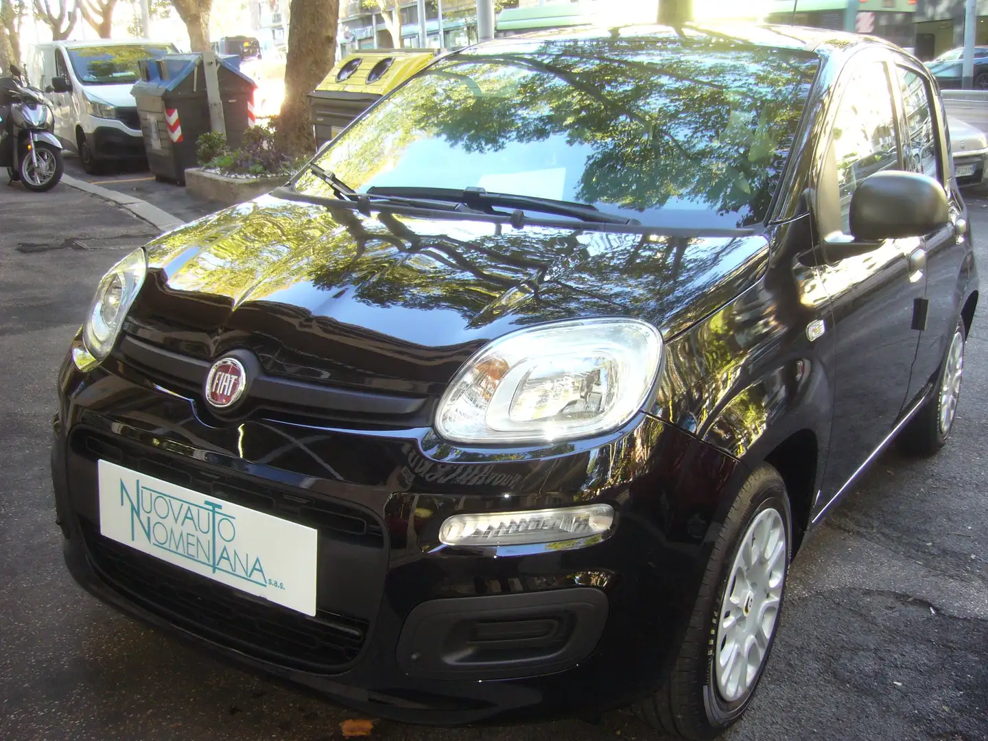 Fiat Panda 1.0 FireFly S&S Hybrid 5°posto Pack City Km0 Negro - 1