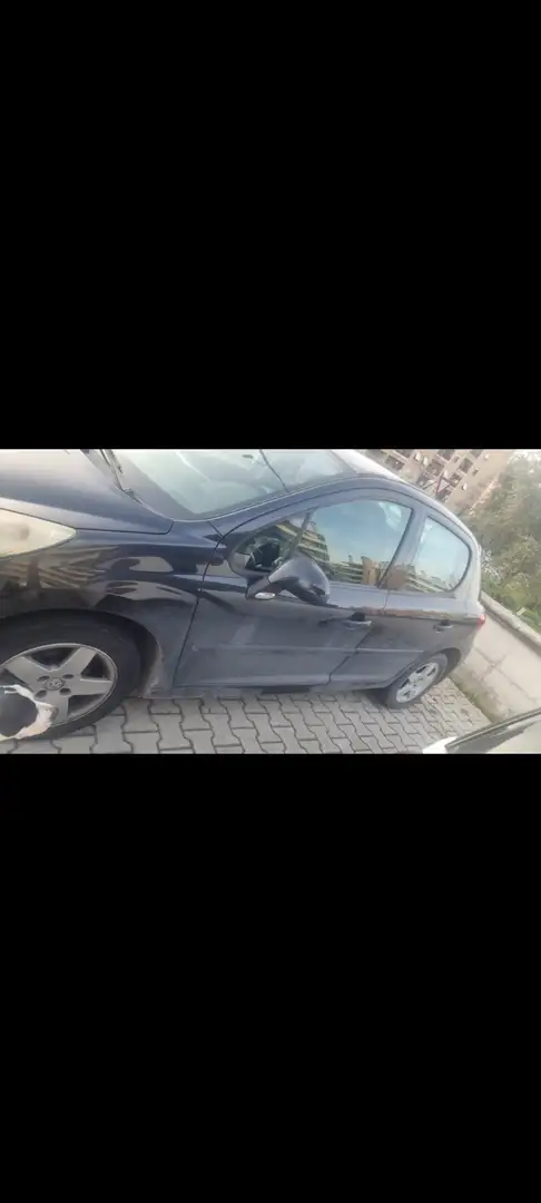 Peugeot 207 5p 1.4 8v X-Line eco-Gpl - 2