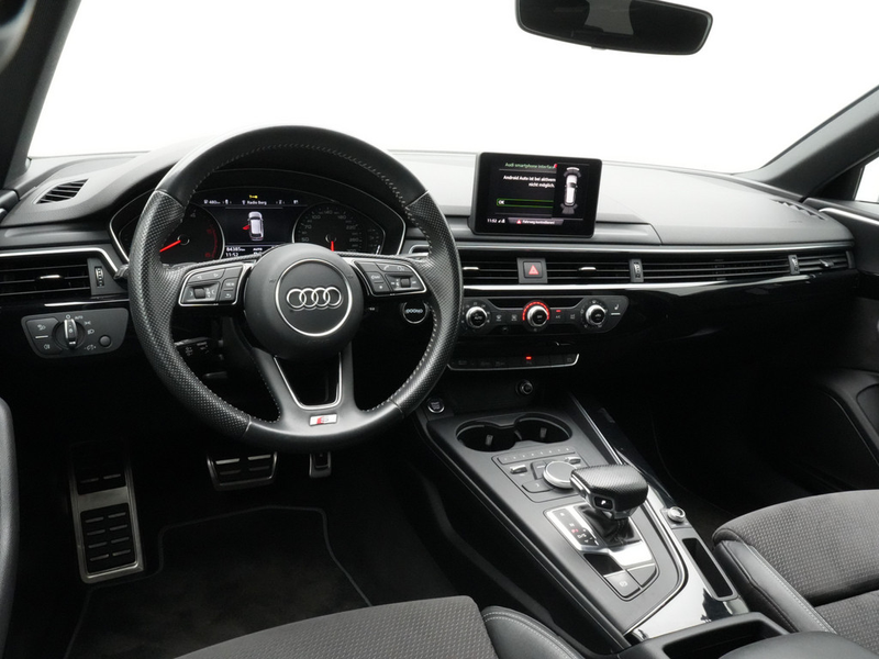 Audi A4 Avant 40 S line ACC STANDHZ NAVI SHZ LED — photo 5