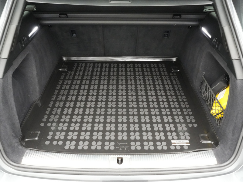 Audi A4 Avant 40 S line ACC STANDHZ NAVI SHZ LED — photo 10