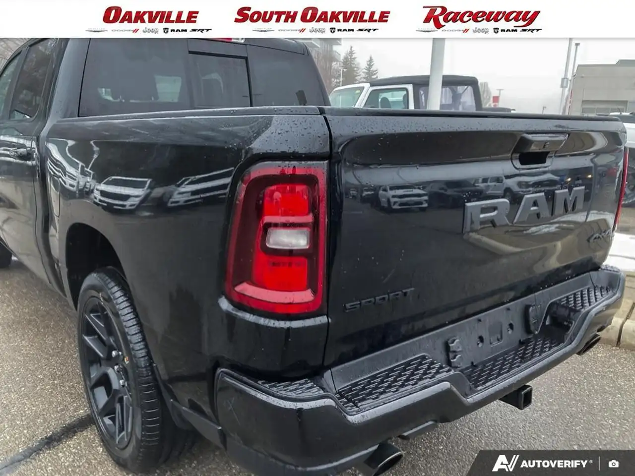RAM 1500 снимка RAM 1500