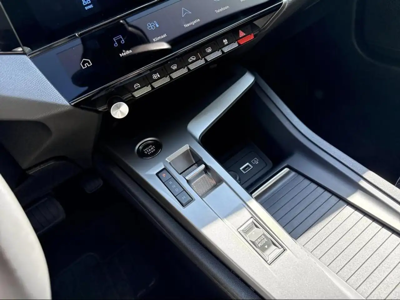 Peugeot 408 Allure Hybrid 145 DCS6, миниатюра 18